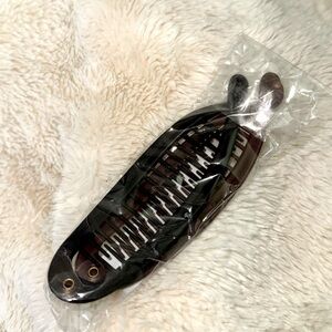 Black and Brown Hair Comb Clip Set